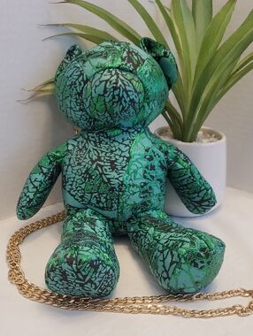 Teddy Bear Novelty Bag with Gold Chain